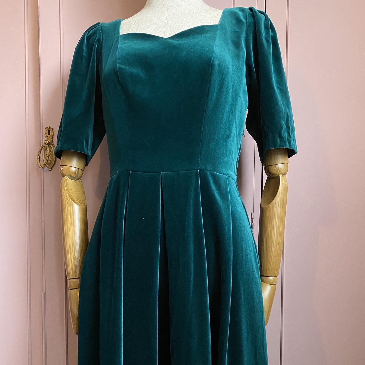 Vintage 90s Laura Ashley Dress Green Velvet Maxi Dress Buttons Up the Back Long Pleated Skirt Half S