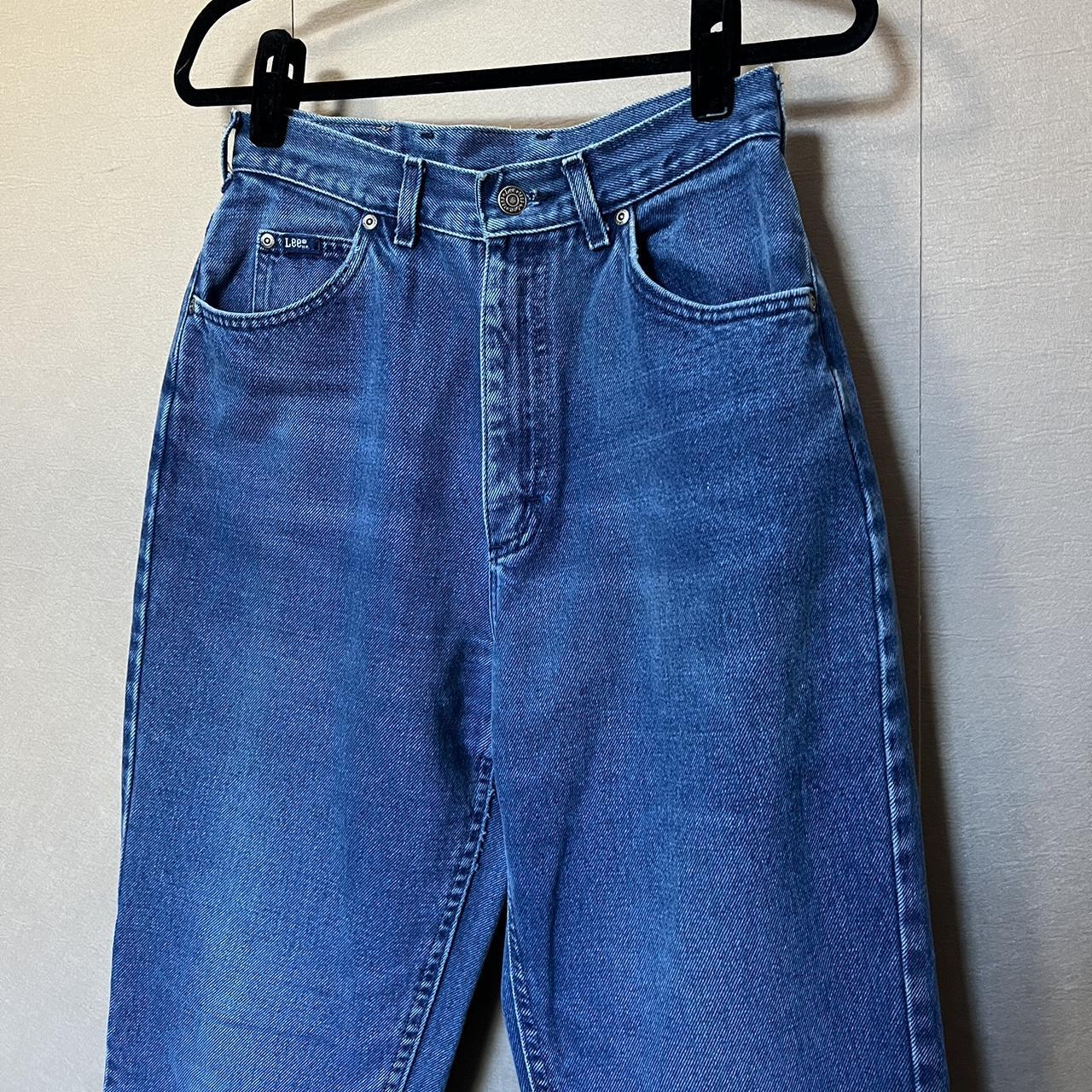 Vintage Lee Jeans Straight Leg High Waist Mid Blue Wash