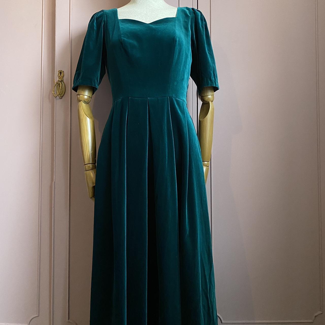 Vintage 90s Laura Ashley Dress Green Velvet Maxi Dress Buttons Up the Back Long Pleated Skirt Half S