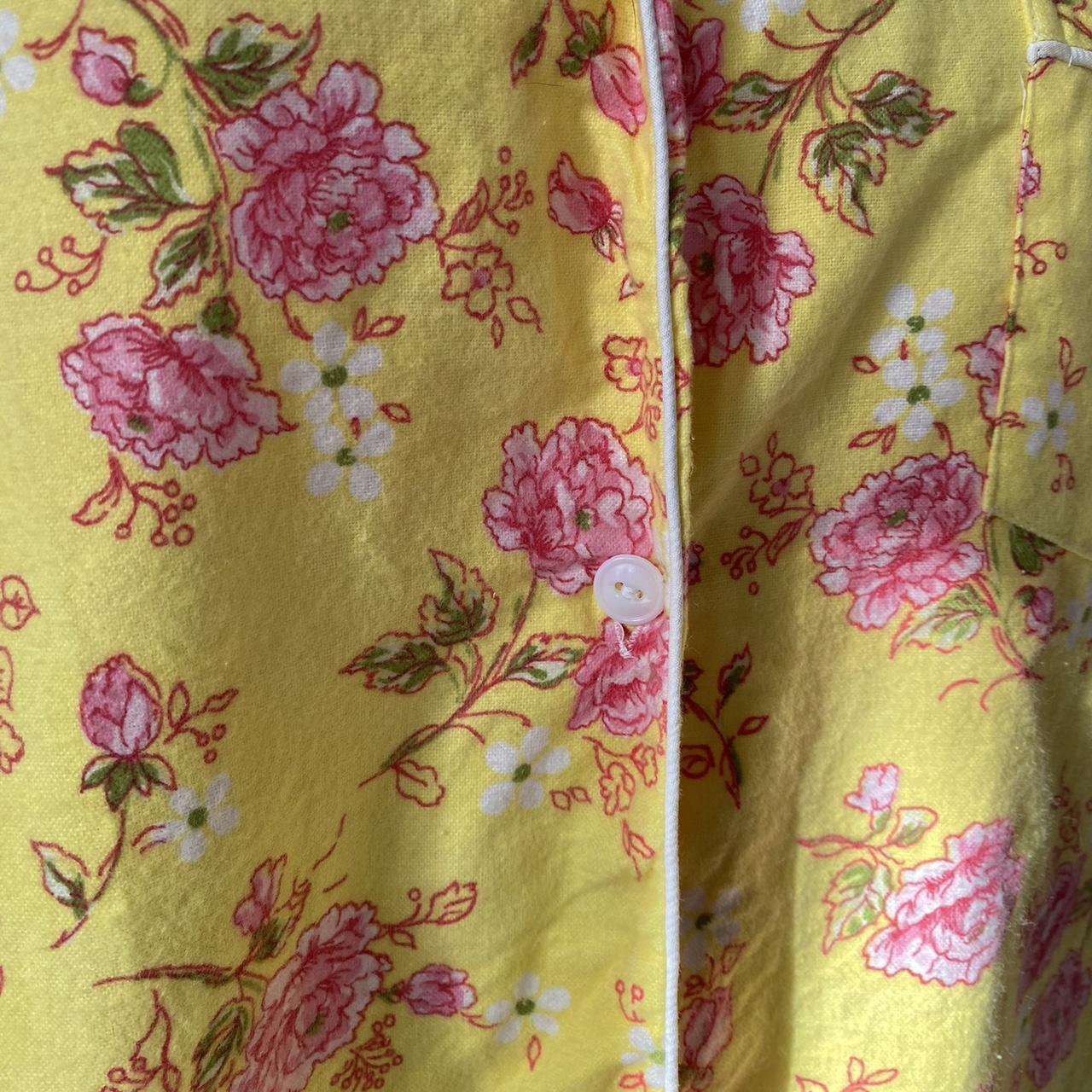 Vintage 60s Flannel Pyjama Set Yellow and Floral Size UK 12